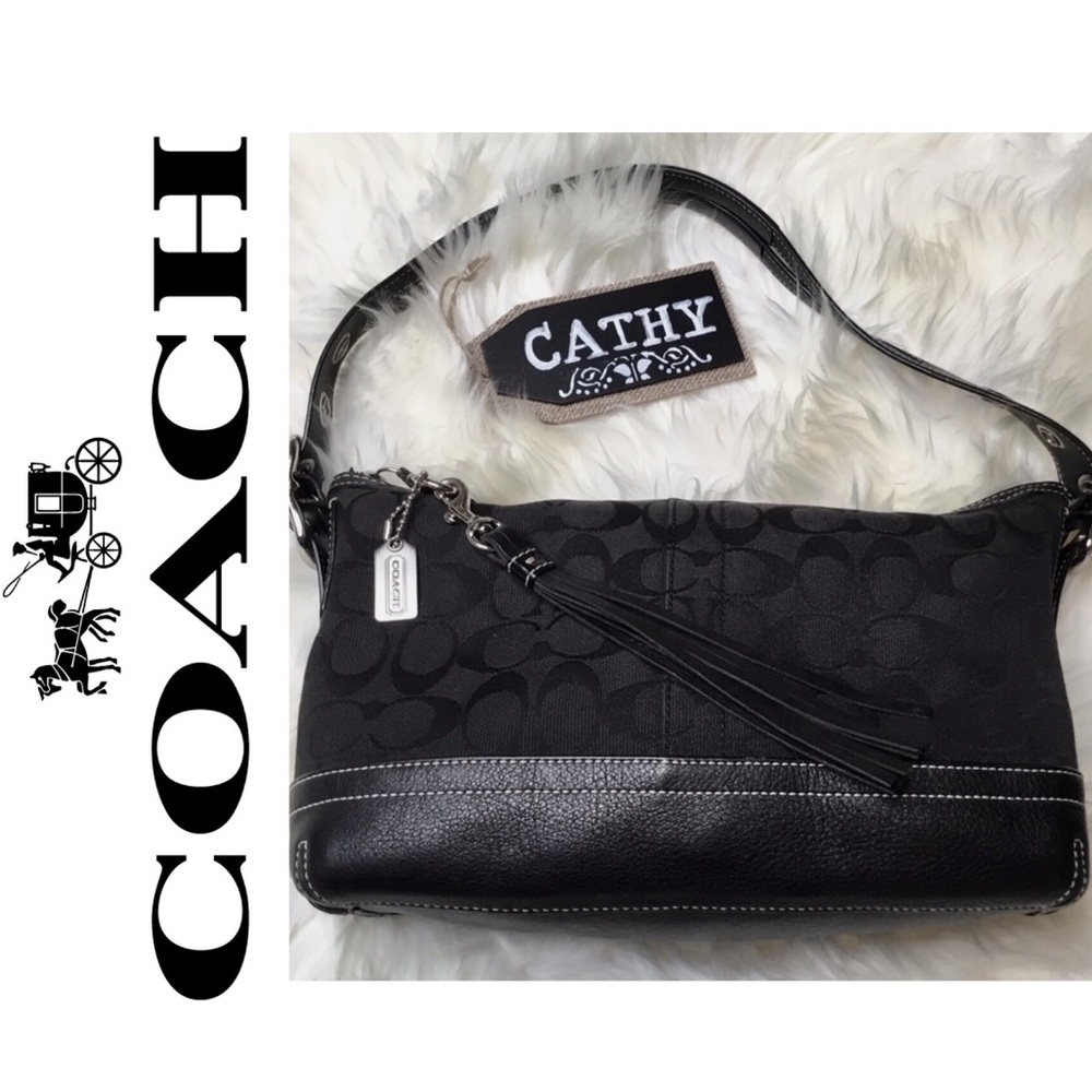 🚫𝕊𝕆𝕃𝔻🚫Authentic Black Coach Hobo Bag